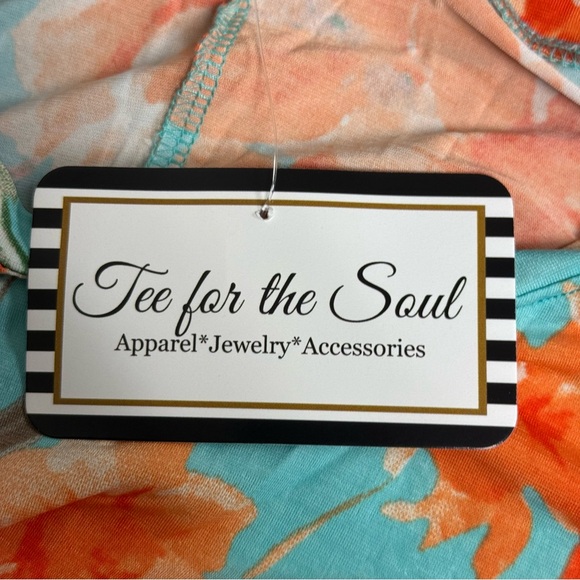 Tee for the Soul Floral Aqua and Orange High Low Women's Top. 1XL - Picture 6 of 7